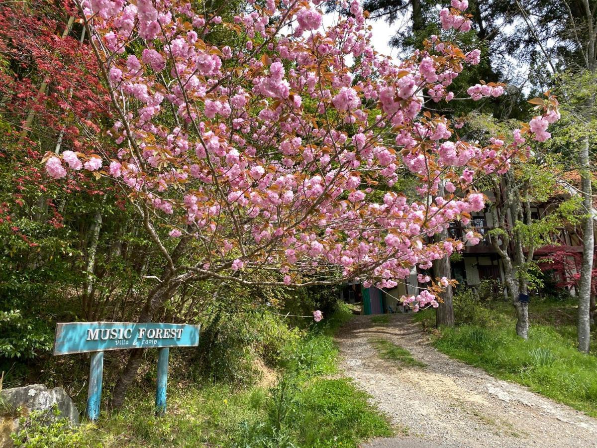 Music Forest Villa&Camp Tamba-Sasayama Екстериор снимка